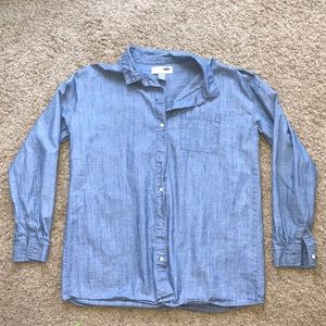 3 barley worn button down tops:)
